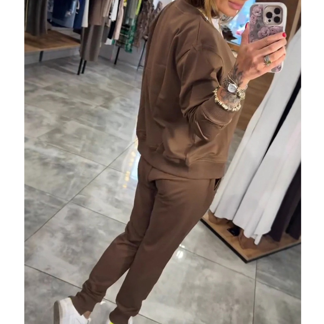 Brigitte | Komfortowy Komplet